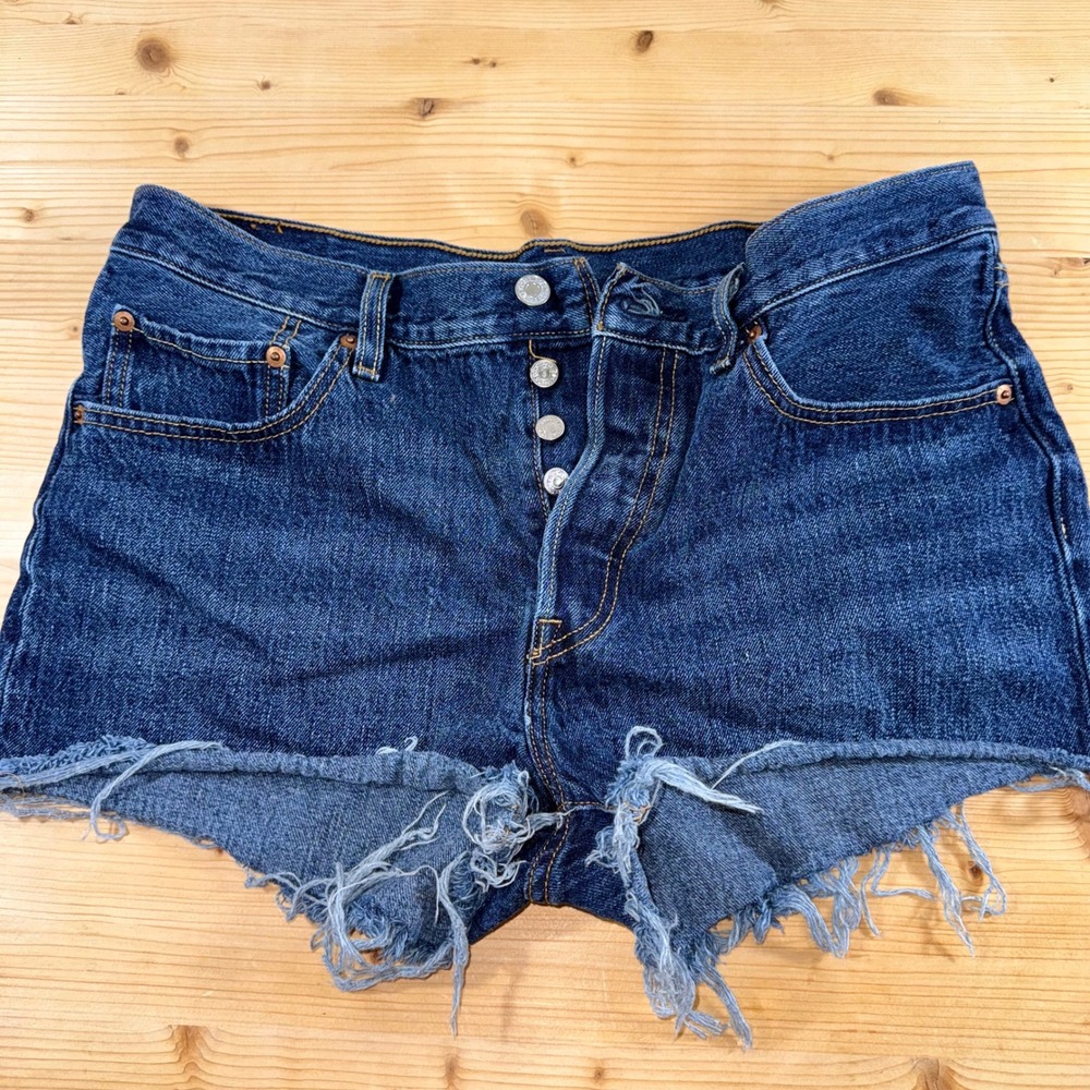 Levi's 501‎ High Rise Cutoff Shorts W31 Raw Hem Button Fly Y2K Style Denim